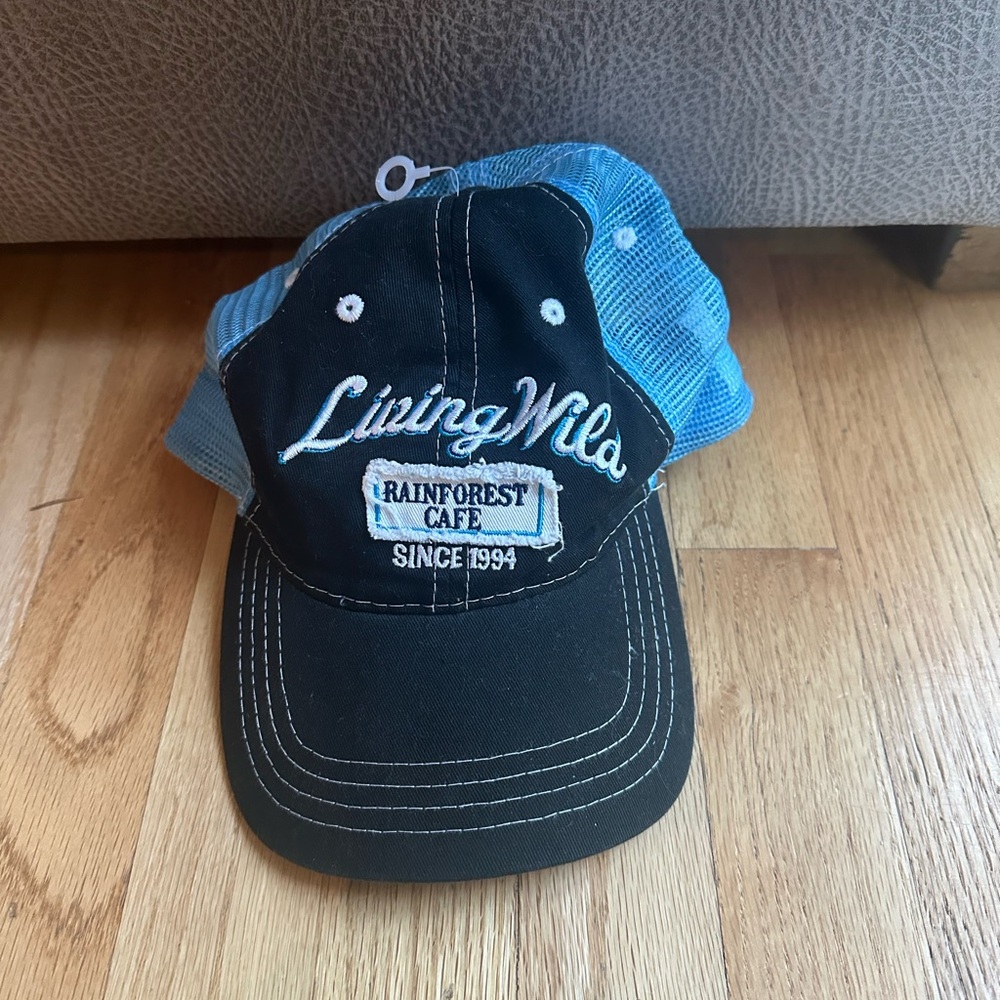 Rainforest Cafe baseball hat